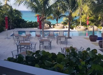 the-bahamas/harbour-island/restaurant/ma-ruby