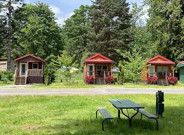 washington/mount-st-helens-area/restaurant/lone-fir-resort