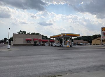 south-dakota/pierre/restaurant/shell