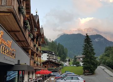 italy/val-gardena/restaurant/speckkeller