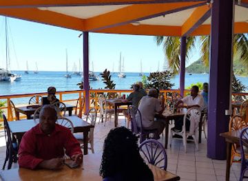dominica/purple-turtle-beach/restaurant/purple-turtle-beach-club