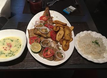 ghana/fante/restaurant/balos-d-den-exotic-afro-intercontinental-restaurant