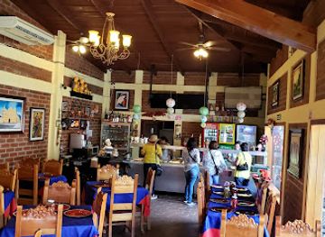 honduras/comayagua-valley/restaurant/abolengos-del-carmen