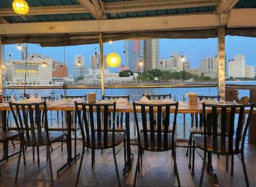 philippines/luzon/restaurant/harbor-view-restaurant