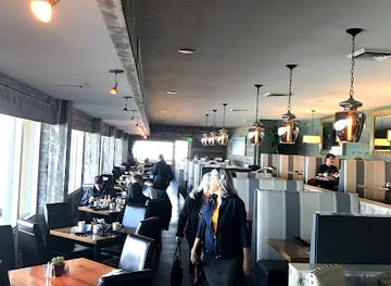 california/monterey/restaurant/tides-waterfront-kitchen