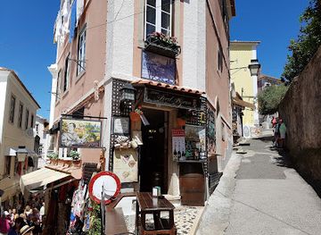 portugal/serra-de-sintra/restaurant/tasca-do-xico