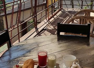 madagascar/haute-matsiatra/restaurant/maison-d-hotes-three-palms