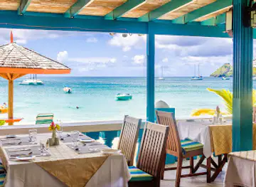 Hi-Tide Beach Side Restaurant