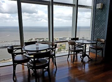 uruguay/northern-region/restaurant/piso-40-club-de-ejecutivos-de-montevideo