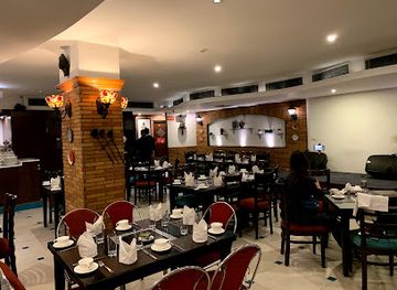 india/delhi/restaurant/waves-restaurant