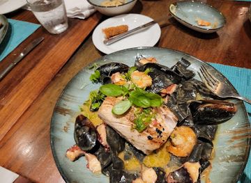 costa-rica/playa-flamingo/restaurant/caracola-pool-beach-restaurant