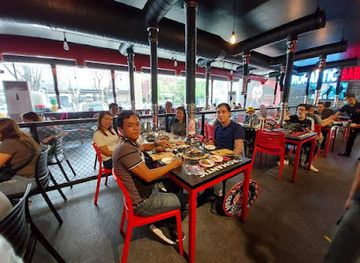 philippines/cagayan-de-oro/restaurant/romantic-baboy