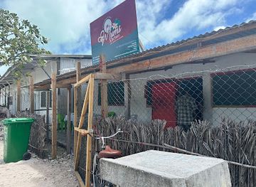 kiribati/kiritimati-christmas-island/restaurant/mum-s-kitchen