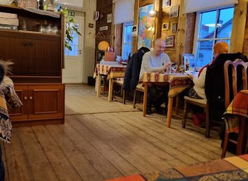 estonia/laanemaa/restaurant/gallia-kukk-kohvik