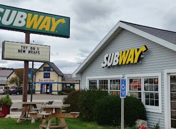 michigan/pictured-rocks-national-lakeshore/restaurant/subway