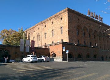armenia/armenian-genocide-memorial-complex/restaurant/dolmama-armenia-s-restaurant