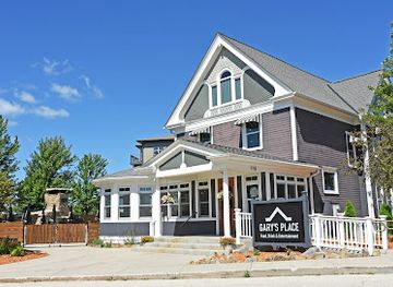 wisconsin/kettle-moraine-state-forest/restaurant/gary-s-place