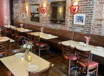 south-carolina/charleston/king-street-historic-district/restaurant/leyla-fine-lebanese-cuisine