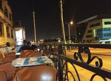 ghana/sekondi-takoradi/restaurant/squeeze