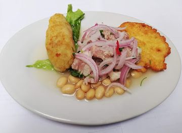 peru/lambayeque/restaurant/penachos-restaurant