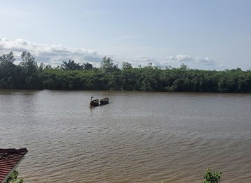 cameroon/forest-region/restaurant/the-wuri