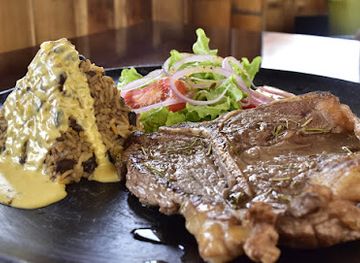 ecuador/el-oro-region/restaurant/tikilon