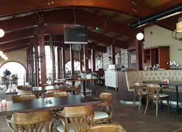 serbia/belgrade/zemun/restaurant/balkan-express