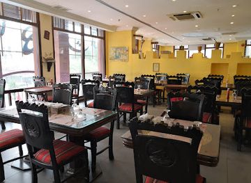 kuwait/kuwait-city/salmiya/restaurant/freej-swaeleh