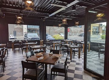 connecticut/west-hartford/restaurant/tavern-in-the-square