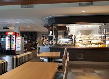 norway/alesund/restaurant/meet-eat-cafe-bistro-vs-cafe-moagard-as