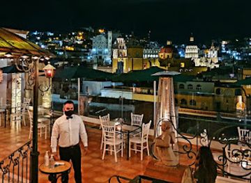 mexico/guanajuato/restaurant/luna-danae