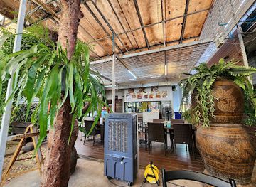thailand/samut-prakan/restaurant/magic-fern-cafe