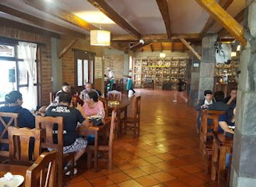 ecuador/imbabura-region/restaurant/los-tres-guabos-sucursal-imbabura