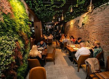 bosnia-and-herzegovina/sarajevo/restaurant/dos-hermanos