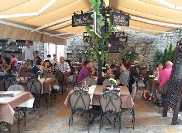 montenegro/cetinje/restaurant/regina-del-gusto
