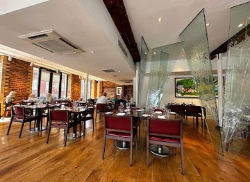 united-kingdom/liverpool/restaurant/the-london-carriage-works