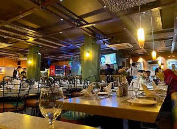 pakistan/lahore/restaurant/cafe-zouk