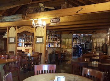 louisiana/atchafalaya-basin/restaurant/steamboat-warehouse-restaurant