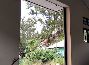 indonesia/papua/restaurant/warung-lalapan-rizkita