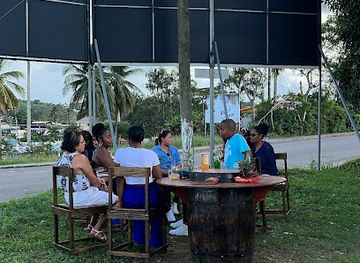 belize/san-ignacio/restaurant/the-gully-grill