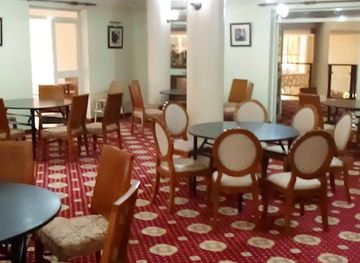 uganda/mbale/restaurant/pigeons-and-doves