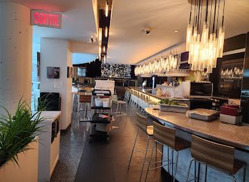 canada/montreal/quartier-des-spectacles/restaurant/place-deschamps