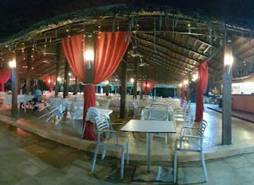 gabon/pikounda-gorilla-camp/restaurant/beach-club