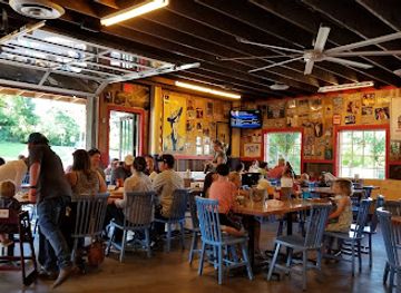 alabama/cahaba-river/restaurant/martin-s-bar-b-que-joint