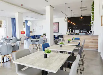 Le 32 Restaurant