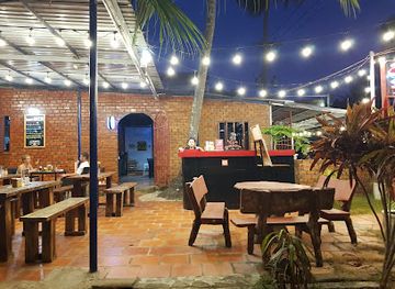 vietnam/phu-quoc/restaurant/winston-s-burgers-beer