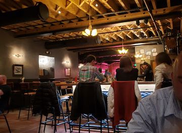 pennsylvania/reading/restaurant/west-reading-motor-club