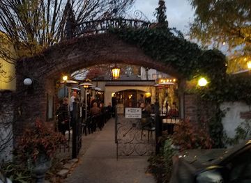 indiana/indianapolis/restaurant/mama-carolla-s