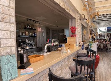 israel/ein-gedi/restaurant/mul-hayam