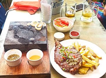 ecuador/tena/restaurant/bolibar-pub-restaurante